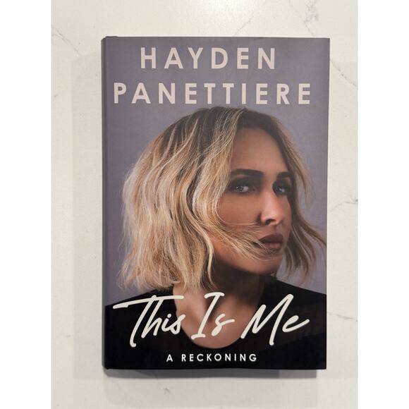 Hayden Panettiere Autograph | eBay Hayden Panettiere This Is Me - Signed In Person:Autographed Book Heroes Claire 1